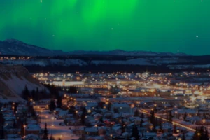 Polarlichter über Whitehorse, Yukon
