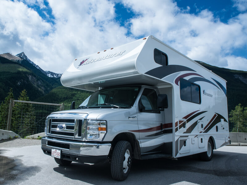Class C Motorhome Medium (22 feet)